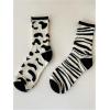 imageVerdusa Womens 2 Pairs Checkered Mid Calf Socks Vintage Graphic Printed Crew SocksBlack and Beige