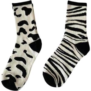 imageVerdusa Womens 2 Pairs Checkered Mid Calf Socks Vintage Graphic Printed Crew SocksBlack and Beige